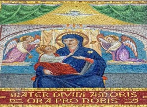 Mater Divini Amoris mosaic